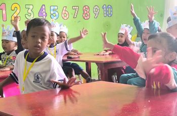 Hari Ketiga MPLS, Keceriaan Warnai Aktivitas Anak-anak PAUD SKB Bandar Lampung